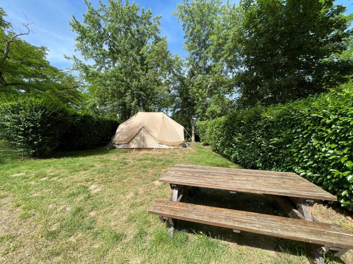 Camping Les Portes De Sancerre Saint-Satur Εξωτερικό φωτογραφία